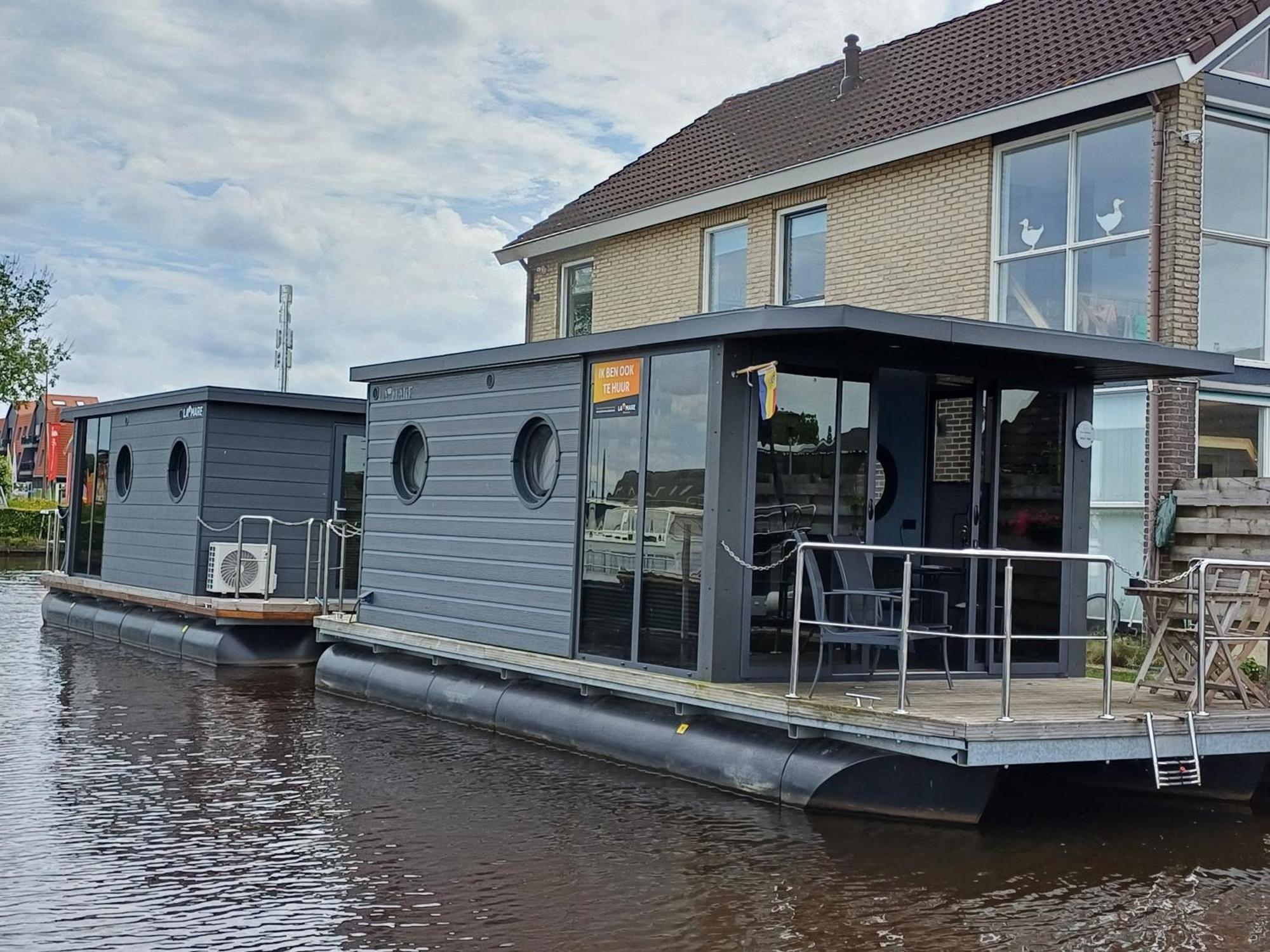 Bed-On-A-Boat Hotel Giethoorn Bagian luar foto